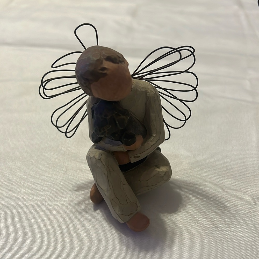 Willow Tree Angel of Comfort and Dog Figurine Susan Lordi 2001